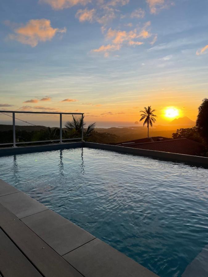 Les Villas Pameyaque 2 F2 Avec 1 Piscine Et 1 F3 Avec 1 Piscine, Superbe Vue Sur La Mer Riviere-Salee Exterior photo