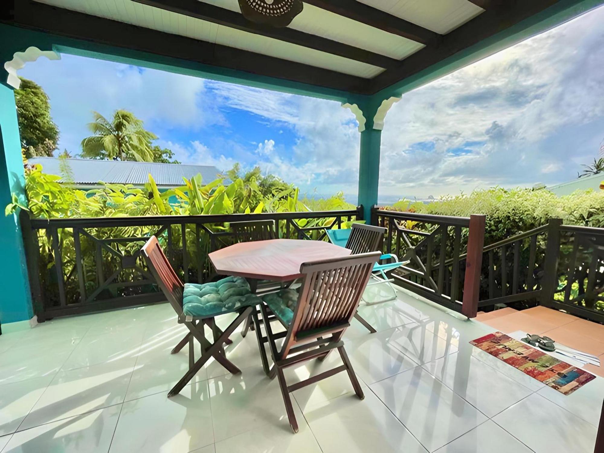 Les Villas Pameyaque 2 F2 Avec 1 Piscine Et 1 F3 Avec 1 Piscine, Superbe Vue Sur La Mer Riviere-Salee Exterior photo