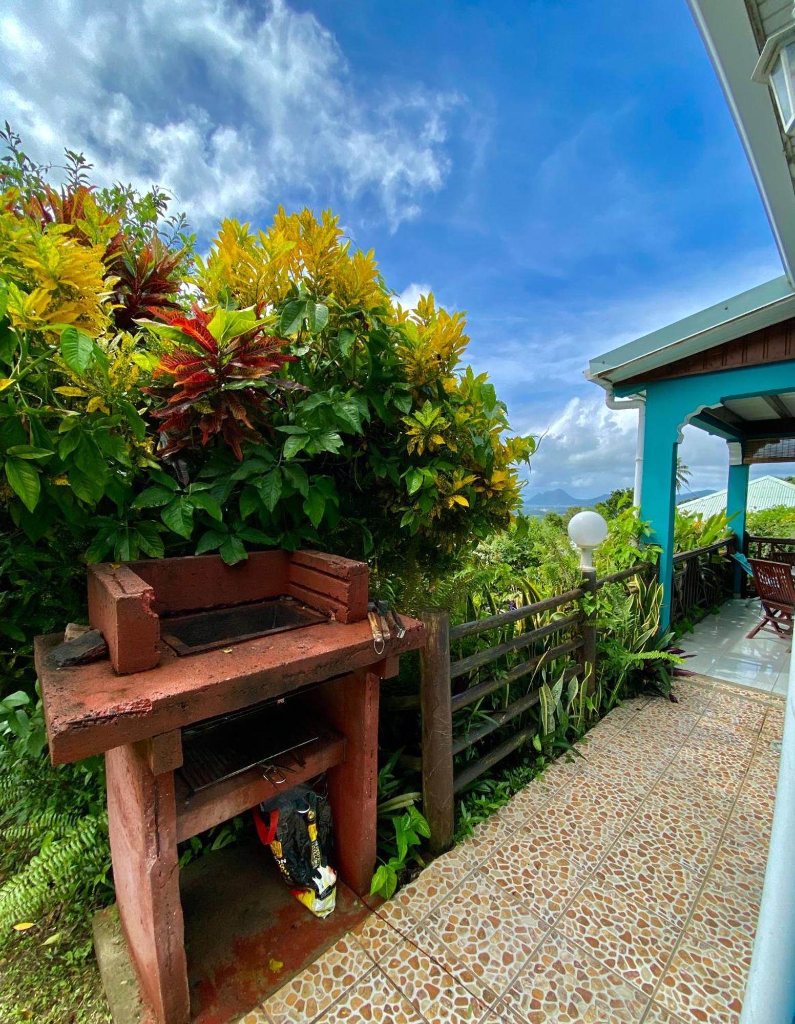 Les Villas Pameyaque 2 F2 Avec 1 Piscine Et 1 F3 Avec 1 Piscine, Superbe Vue Sur La Mer Riviere-Salee Exterior photo